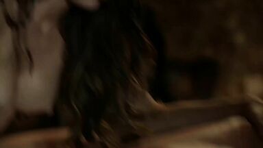 Melissa Barrera hot in Vida (2019)