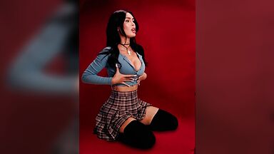 Megan Fox in Overcompensating