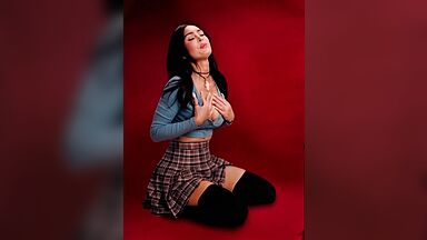 Megan Fox in Overcompensating