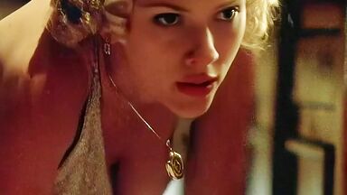 Scarlett Johansson Nipple