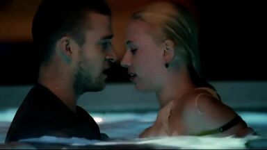 Kissing in pool