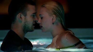 Kissing in pool