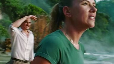 Scarlett Johansson wet kissing