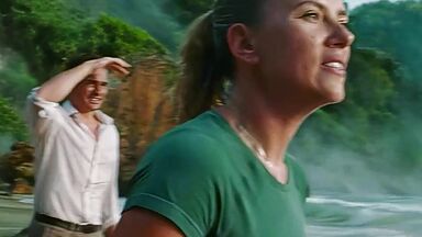 Scarlett Johansson wet kissing