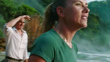 Scarlett Johansson wet kissing