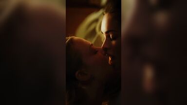 Megan Fox And Amanda Seyfried