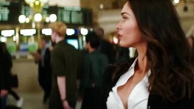 Megan Fox sexy in Teenage Mutant Ninja Turtles