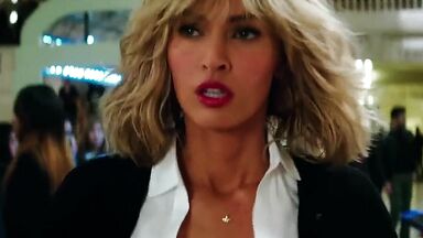 Megan Fox sexy in Teenage Mutant Ninja Turtles