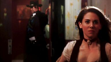 Alison Brie In Community