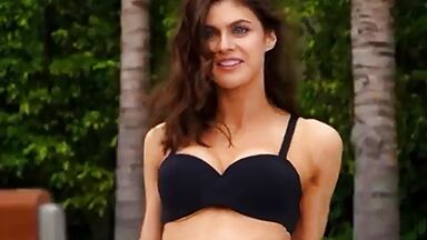Alexandra Daddario undressing