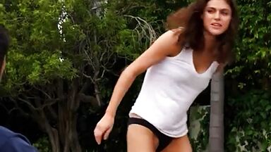 Alexandra Daddario undressing