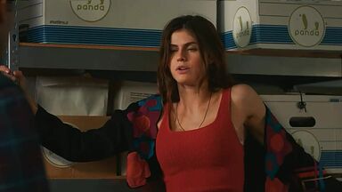 Alexandra Daddario sex In Can You Keep A Secret? (2019)