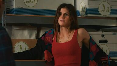 Alexandra Daddario sex In Can You Keep A Secret? (2019)