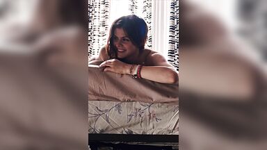 Alexandra Daddario in Sidewinders