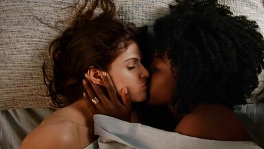 Hot interracial lesbian scene