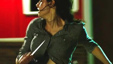 Alexandra Daddario sexy in Texas Chainsaw