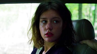 Adele Exarchopoulos, Gemma Arterton in Orpheline