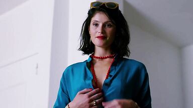 Adele Exarchopoulos, Gemma Arterton in Orpheline