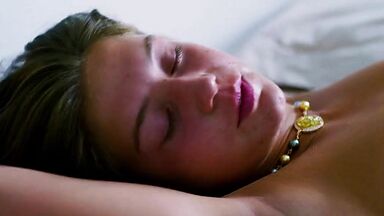 Adele Exarchopoulos, Gemma Arterton in Orpheline