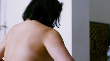 Adele Exarchopoulos, Gemma Arterton in Orpheline
