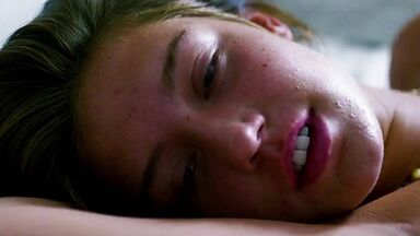 Adele Exarchopoulos, Gemma Arterton in Orpheline