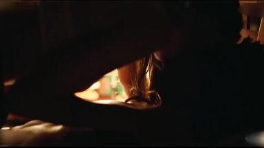 Luana Nastas and Lara Tremouroux sex in Ultimas Ferias