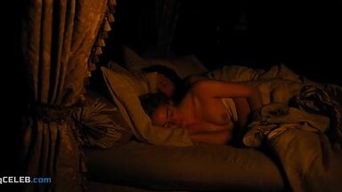 Emma Stone nude in The Favourite