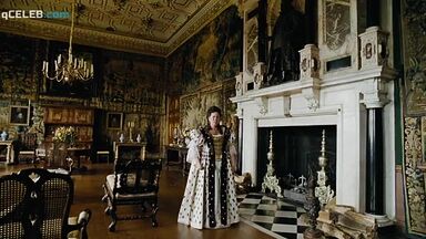 Emma Stone nude in The Favourite