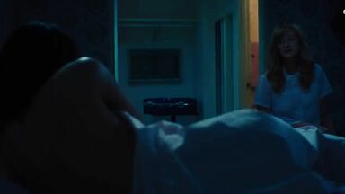 Emma Stone, Andrea Riseborough sexy – Battle of the Sexes
