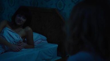 Emma Stone, Andrea Riseborough sexy – Battle of the Sexes