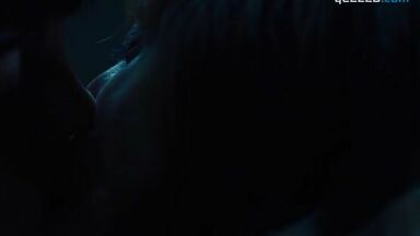 Emma Stone, Andrea Riseborough sexy – Battle of the Sexes