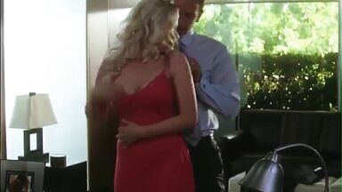Kissing Scarlett