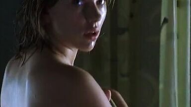 Scarlett Johansson sexy in A Love Song for Bobby Long
