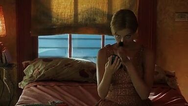 Scarlett Johansson sexy in A Love Song for Bobby Long