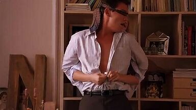 Scarlett Johansson sexy in Match Point