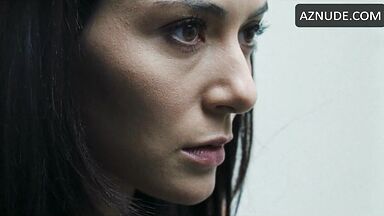 Marisol Nichols sexy in Felon