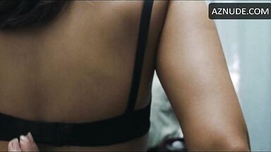 Marisol Nichols sexy in Felon