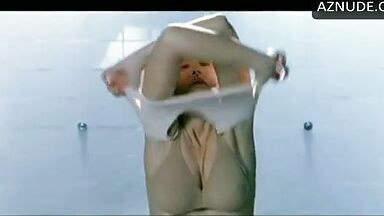 Monica Bellucci naked in Agents Secrets