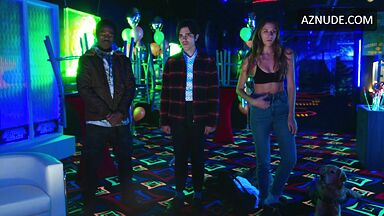 Perry Mattfeld sexy in In The Dark