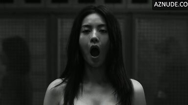 Nana naked in Mask Girl
