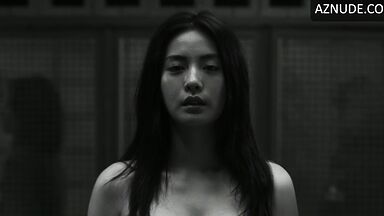Nana naked in Mask Girl