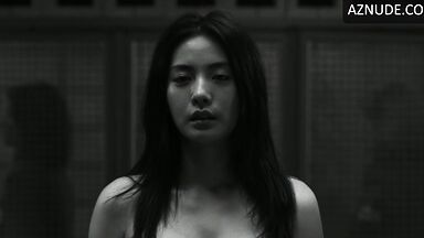 Nana naked in Mask Girl