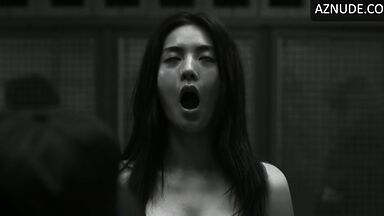 Nana naked in Mask Girl