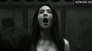 Nana naked in Mask Girl