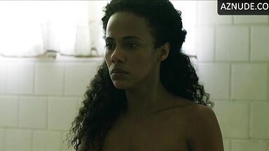 Naruna Costa undressed in Brotherhood
