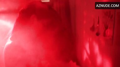 El Jardin De Relojes best scenes