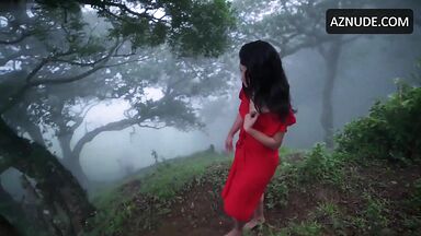 El Jardin De Relojes best scenes
