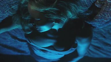 Jennifer Lawrence solo scene
