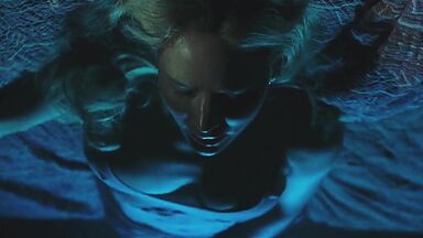 Jennifer Lawrence solo scene