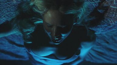 Jennifer Lawrence solo scene